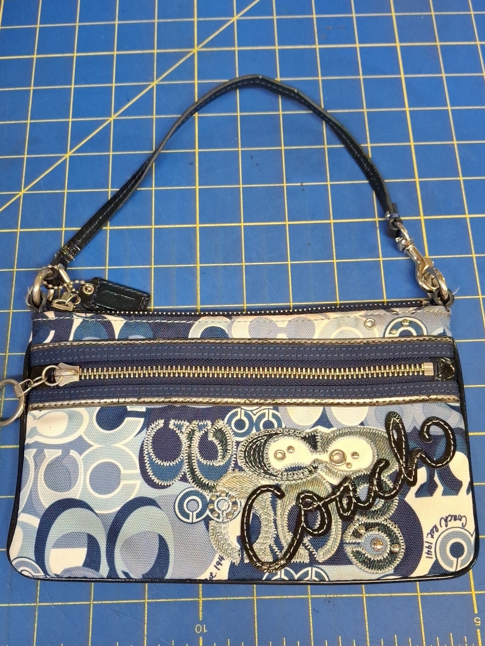 Vintage Coach Poppy Blues Patchwork Shoulder Bag 9x5